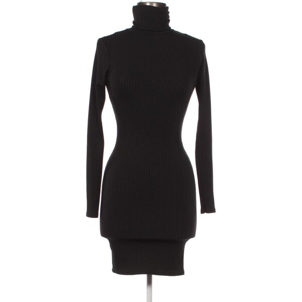 Šaty Pretty Little Thing 63011446