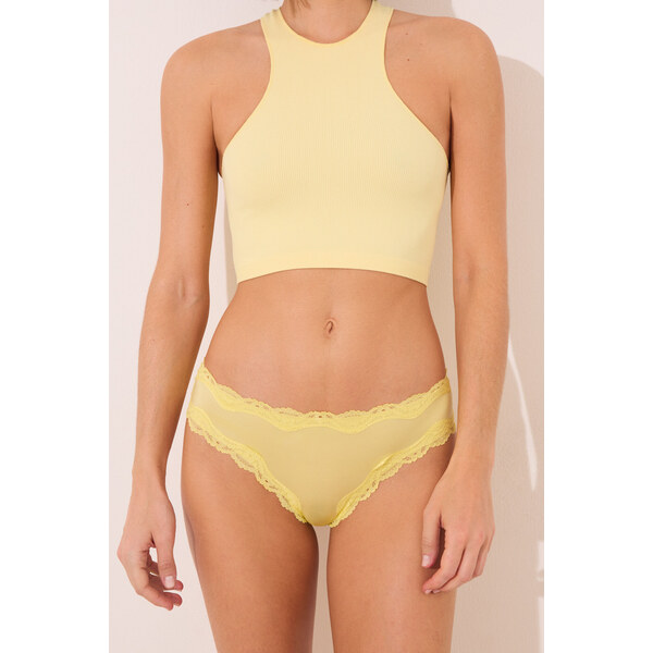 womensecret Žlté brazílske nohavičky s čipkou 63062841