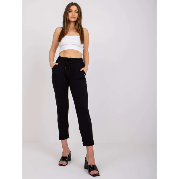 RELEVANCE Čierne tepláky nad členky RV-DR-7517.22-black 57954272