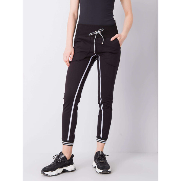 RUE PARIS Čierne dámske tepláky s bielymi pruhmi CHA-DR-0418.11-black 57947419