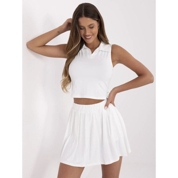 BASIC Smotanový dámsky športový set s mini sukňou so všitými kraťasmi 63233098