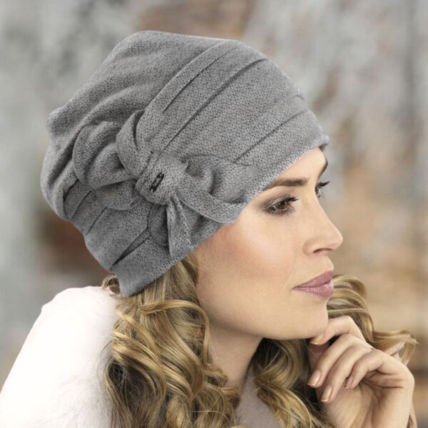 KRUMLOVANKA Dámska čiapka W-0189/Z3P sivá 63302627