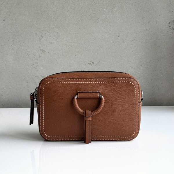 Kožená kabelka CROMIA Isla 63375059