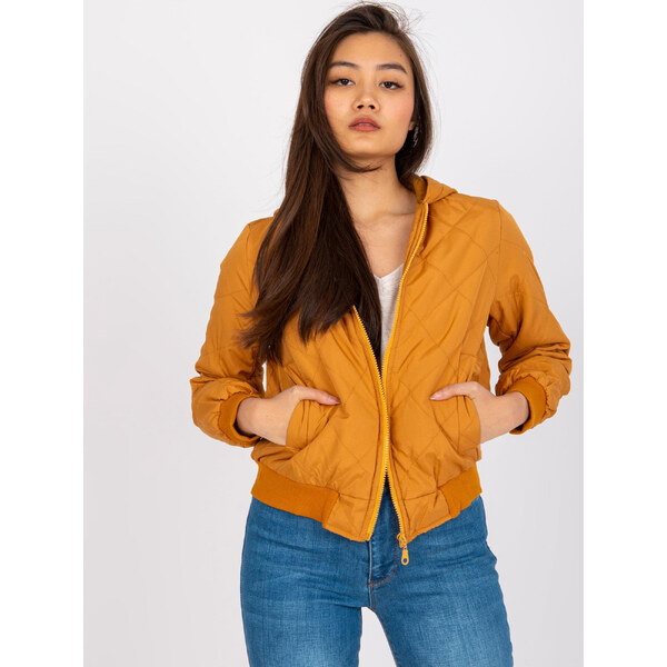 BASIC Horčicová kratšia prešívaná bunda Larah EM-KR-617.55-caramel 31555432