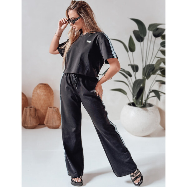 BASIC Čierny dámsky teplákový komplet s ozdobným pruhom SPORT LIKE 63478640