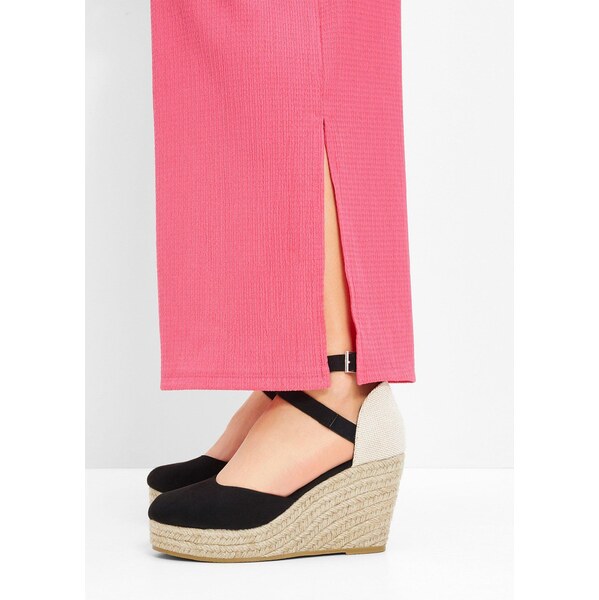 bonprix Sandále s klinovým podpätkom, farba čierna 63478349