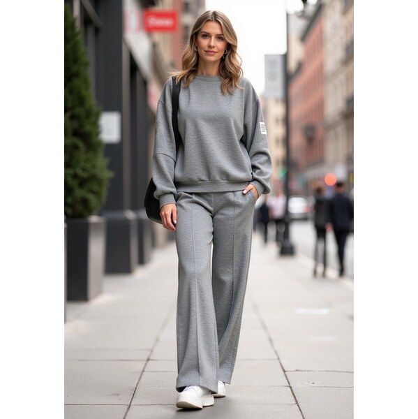 FIGL Sivá dámska tepláková súprava z viskózy so širokými nohavicami 66150030