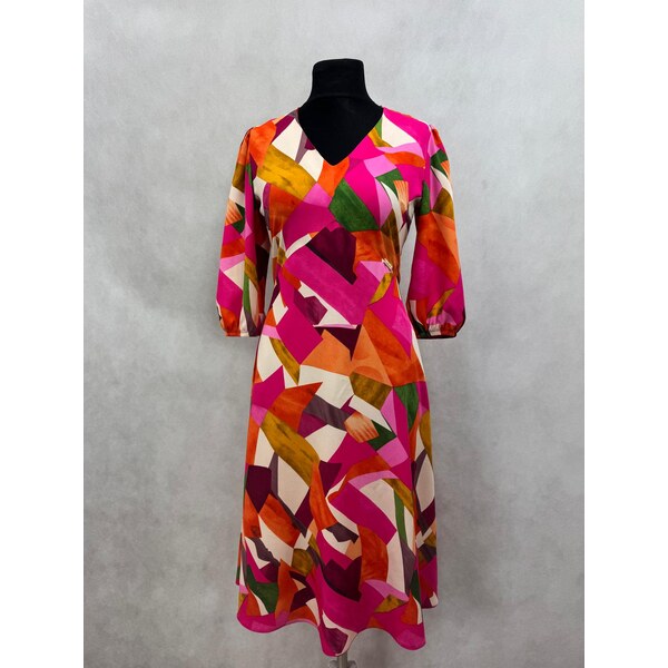 (veľ. 48 a 50) Viskózové šaty v áčkovom strihu pestrofarebné 65184407