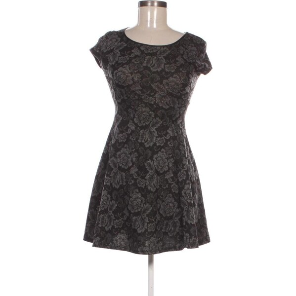 Šaty New Look 63662571