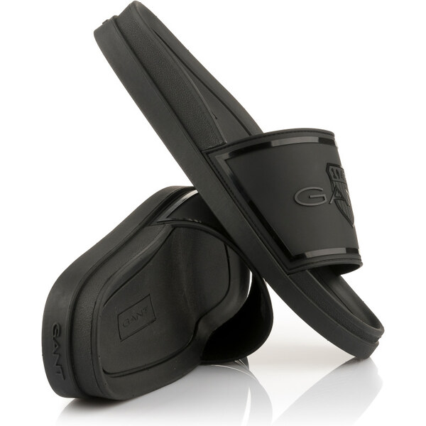 ŠĽAPKY GANT PIERBAY BLACK 63683977