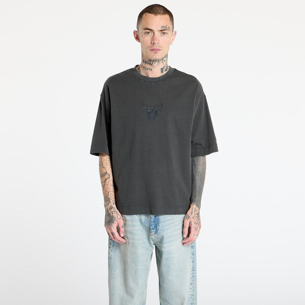 Tričko New Era Chicago Bulls Washed Box Tee UNISEX White Heather Gray 63912302