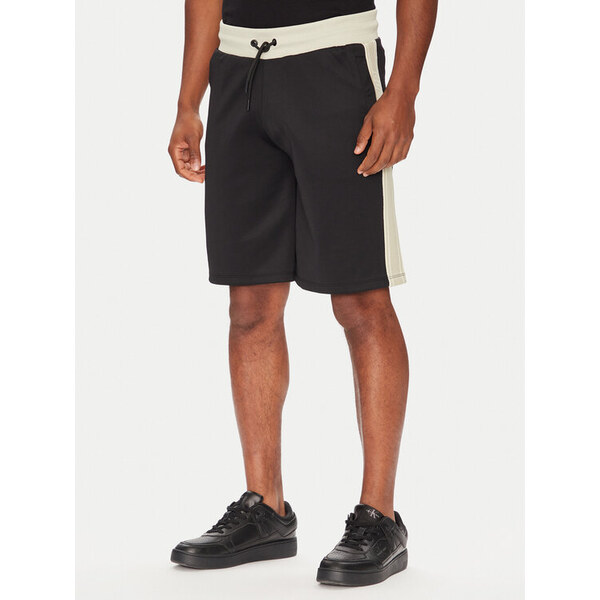 Športové kraťasy Guess 63913919