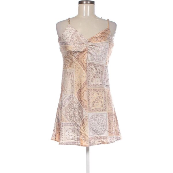 Šaty Stradivarius 63938988