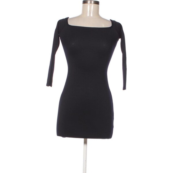 Šaty Pretty Little Thing 63946271