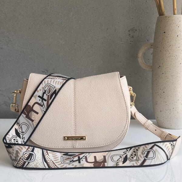 Kožená kabelka CROMIA Aruba krémová 64169578