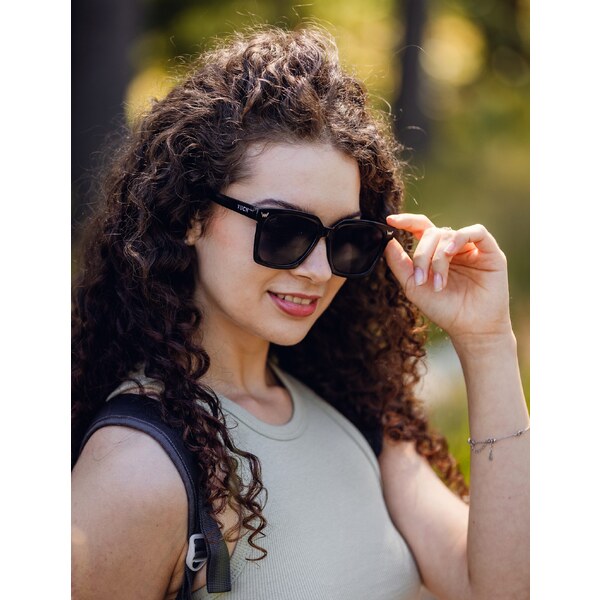 Vuch Dámske slnečné okuliare Maveny Black 66583154