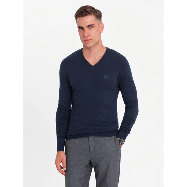 Ombre Clothing Klasický tmavo modrý sveter s véčkovým výstrihom V2 64333697