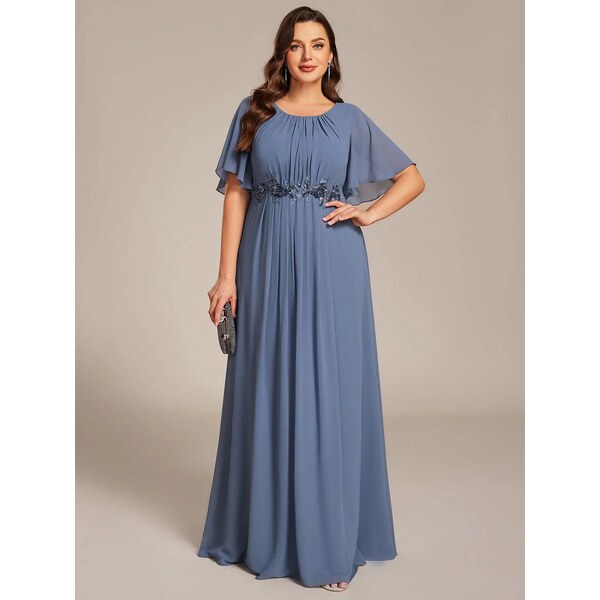 (veľ. 54) Dlhé šaty s krátkymi volánovými rukávmi a ozdobou modré 64333567
