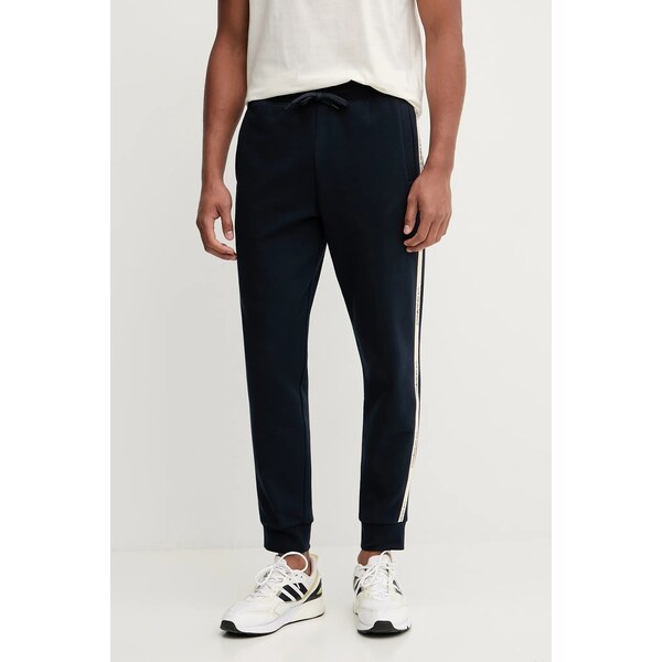 Tepláky EA7 Emporio Armani 64397004