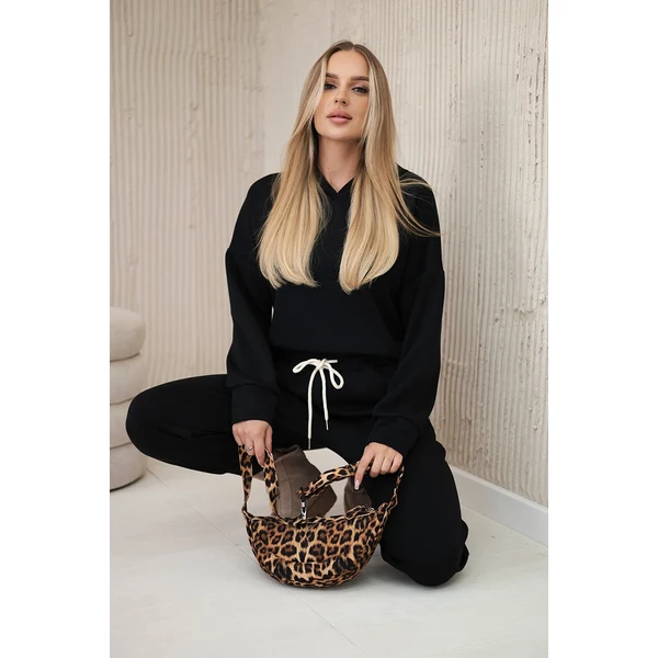 Kesi Włoski Komplet z viskózy mikina s kapucňou + nohavice čierny 64658000