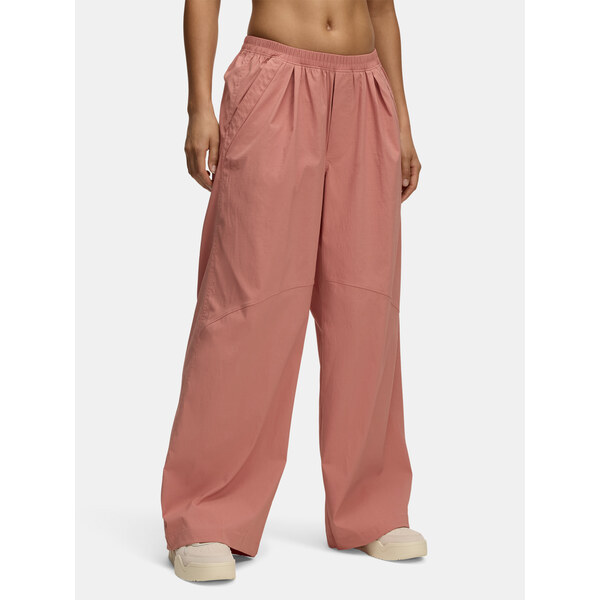 Womens Sports Pants Under Armour UA Unstoppable Wvn Parachute - Womens 64789022