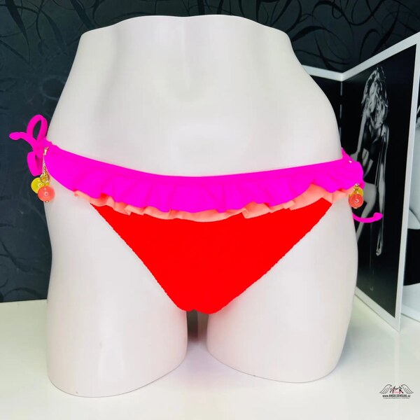 Elegantný plavkový dizajn od Agent Provocateur: Ohromujúci letný štýl 46574964