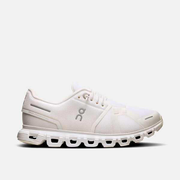 Dámske biele voľnočasové tenisky On Cloud 6 64540172