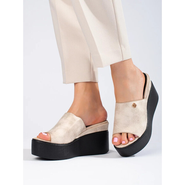 SWEET SHOES Módne dámske ponožky na klinoch GD-FL1601 zlaté a čierne - 64729100