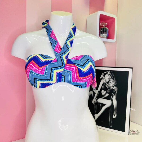 PINK Elegantný Modro-Biely Horný Diel Plavok s Unikátnym Viazaním 46574350