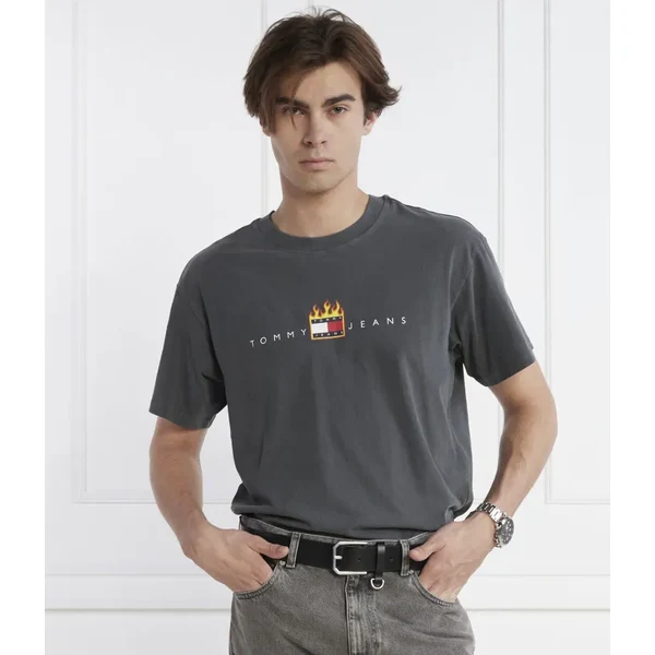 Tommy Jeans Tričko LINEAR FIRE FLAG | Relaxed fit 47033787