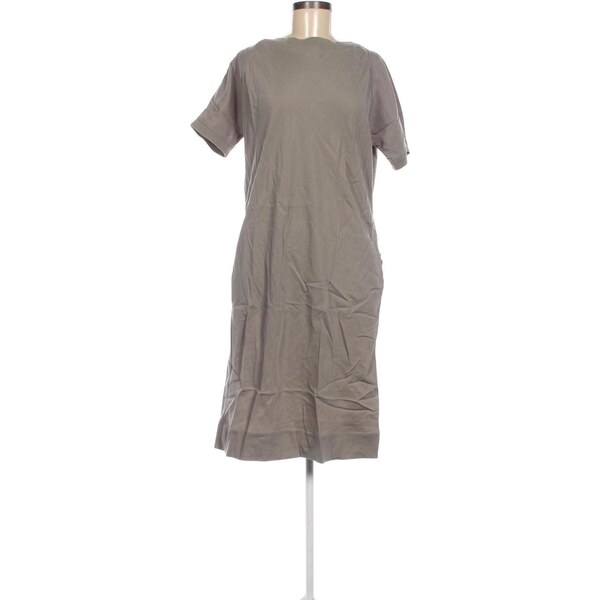 Šaty And Less 64909187