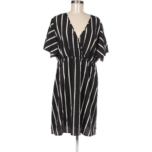 Šaty SHEIN 64929041