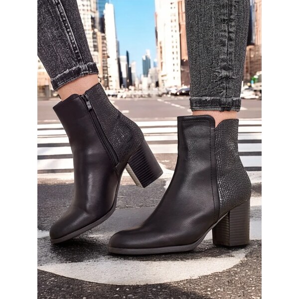 Resti Womens ankle boots on a post Abinom 64965845