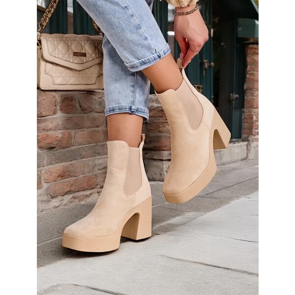 Resti Womens ankle boots on a heel Bezollo 64965862