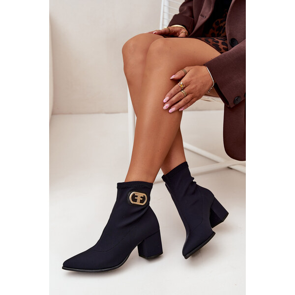 Dámske Čižmy Na Opätku So Zlatým Detailom Zazoo 3128 Čierne 64974501