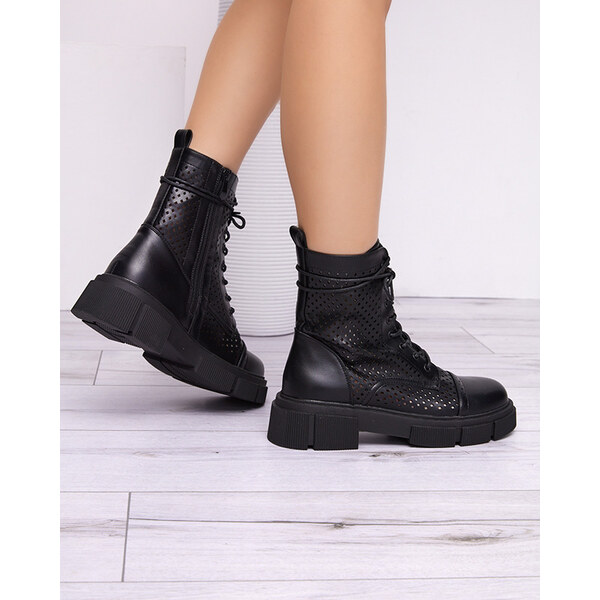 Resti Womens black openwork ankle boots with a flat heel Rolika - 64979028