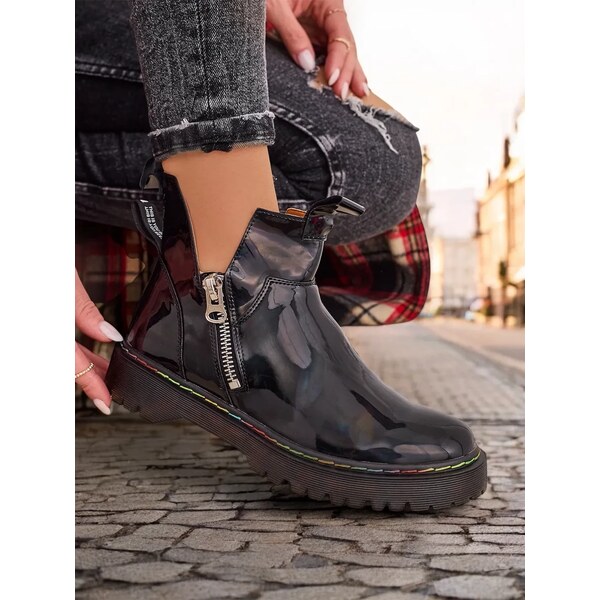 Resti Black lacquered womens boots with a Odeta zipper - Footwear 64979005