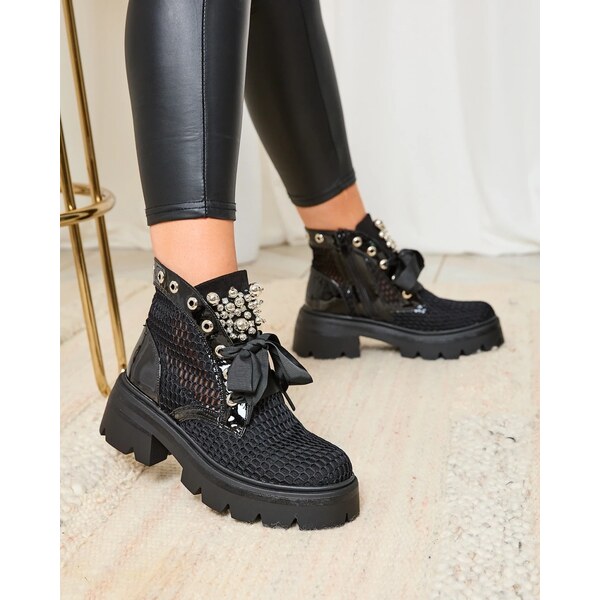 Resti Womens openwork boots in black Afaserr 64979082