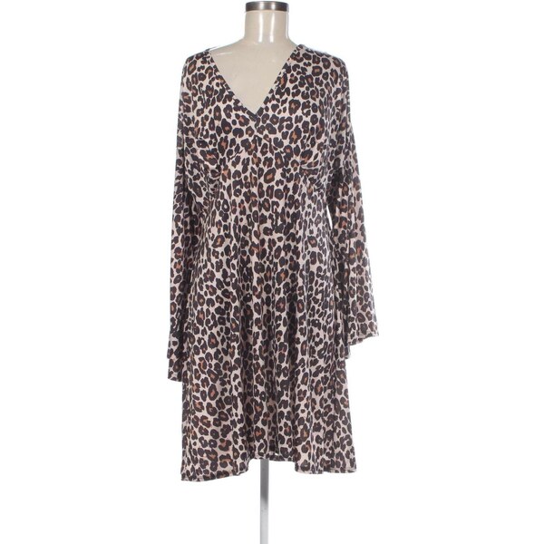 Šaty Boohoo 64995346