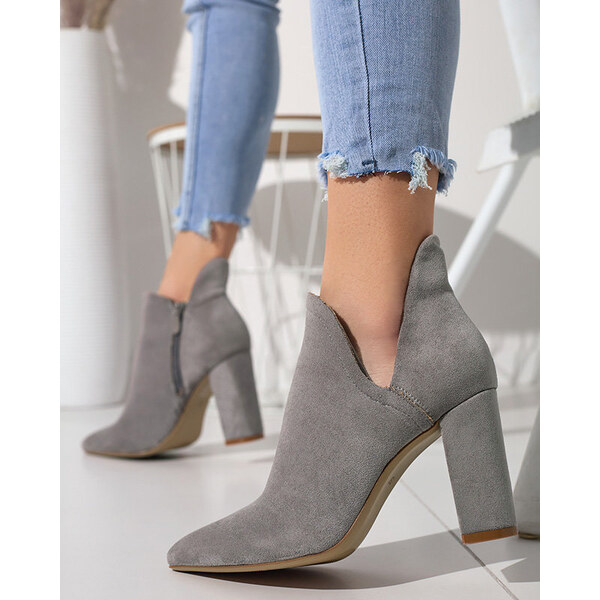 Resti Gray ankle boots with cut from Alania - Footwear 65004820
