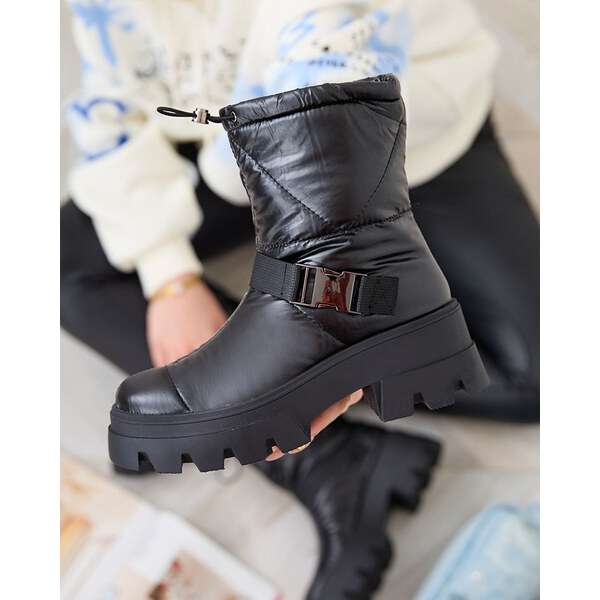 Resti Womens slip-on boots ala snow boots in black Tyvone 65004848