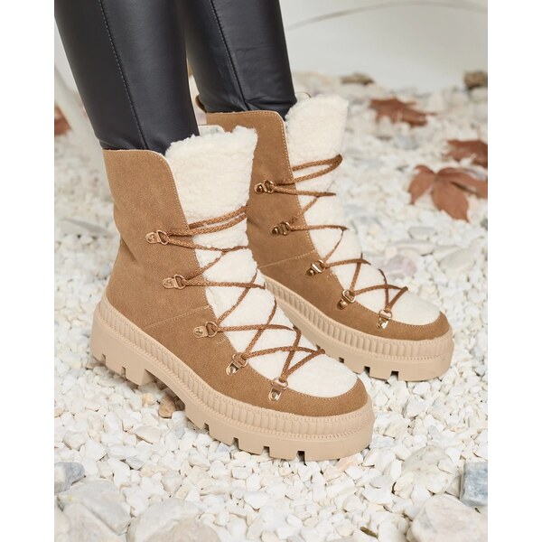 Resti Womens insulated trapper boots with sheepskin in camel Lery Walk 65004864