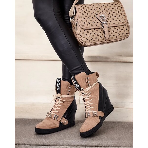 Resti womens Ronii booties on heels 65004978