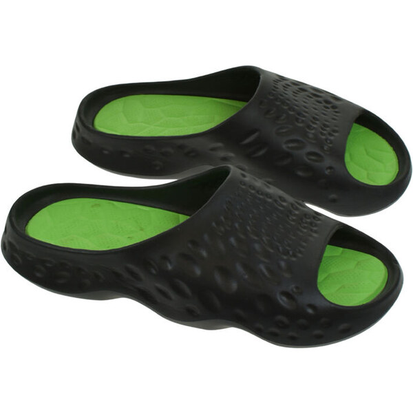 JOHN-C Čierne chunky komfortné šľapky s 3D povrchom 65045083