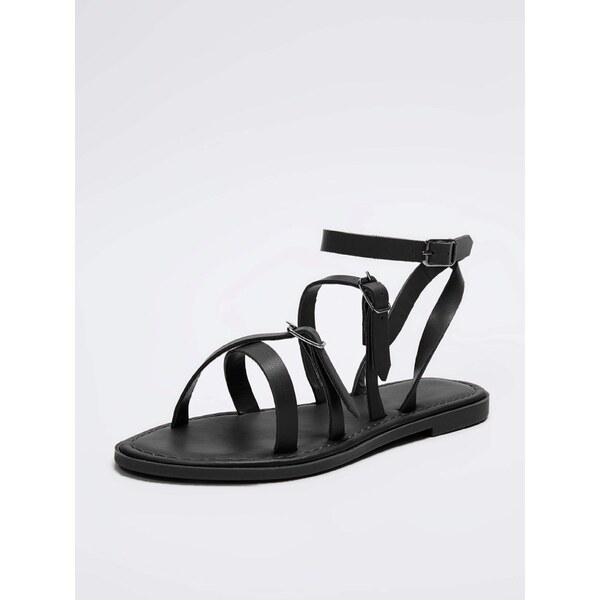 Trendyol Remienkové sandále čierna 64293910