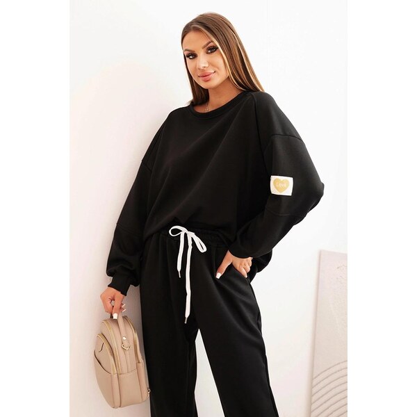 MladaModa Viskózová tepláková súprava s nášivkou na rukáve model 25353 65082413