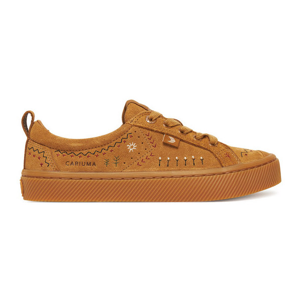 Plátenky Cariuma 65083419