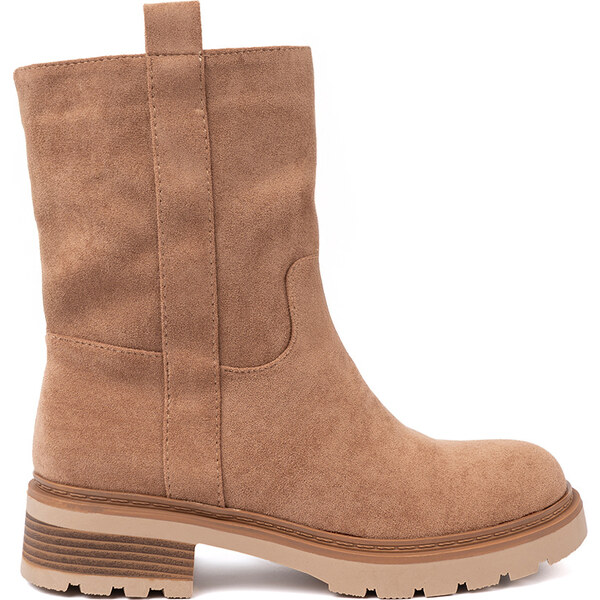 Shelvt Minimalist camel ankle boots made of soft suede 65115693