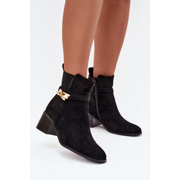 Boto Zateplené dámske čižmy so zlatou ozdobou na blokovom podpätku 65143641