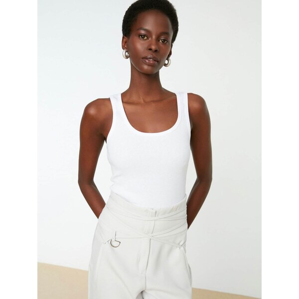 Trendyol Top Athlete biela 65886971